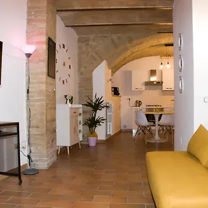 Happy House - La Basilica , Assisi Italia